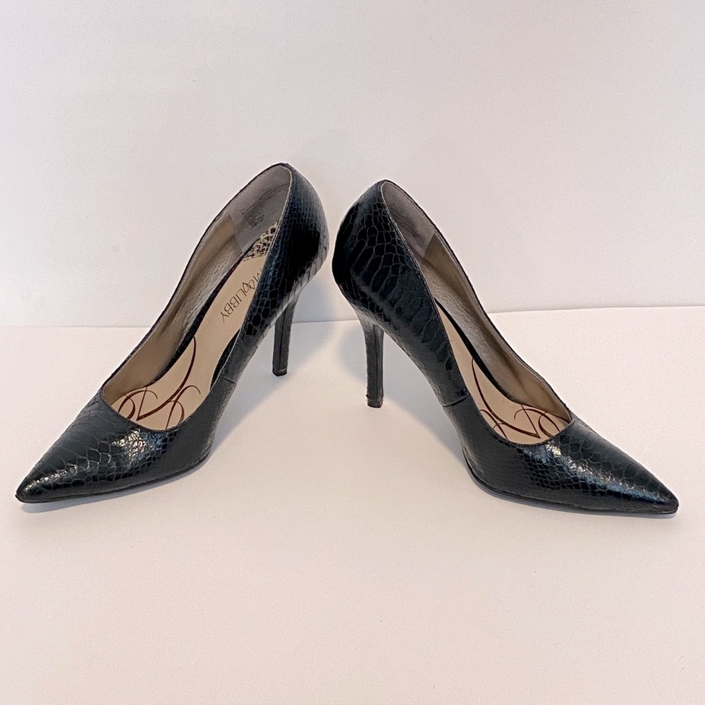 Sam & Libby snake skin pump 9.5 293